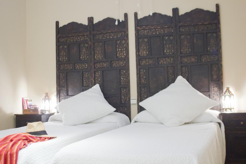 Life Apartments Giralda Suites Sevilla Exterior foto